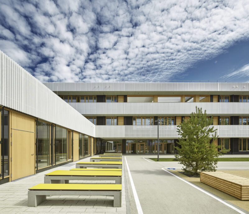Schule St. Veit