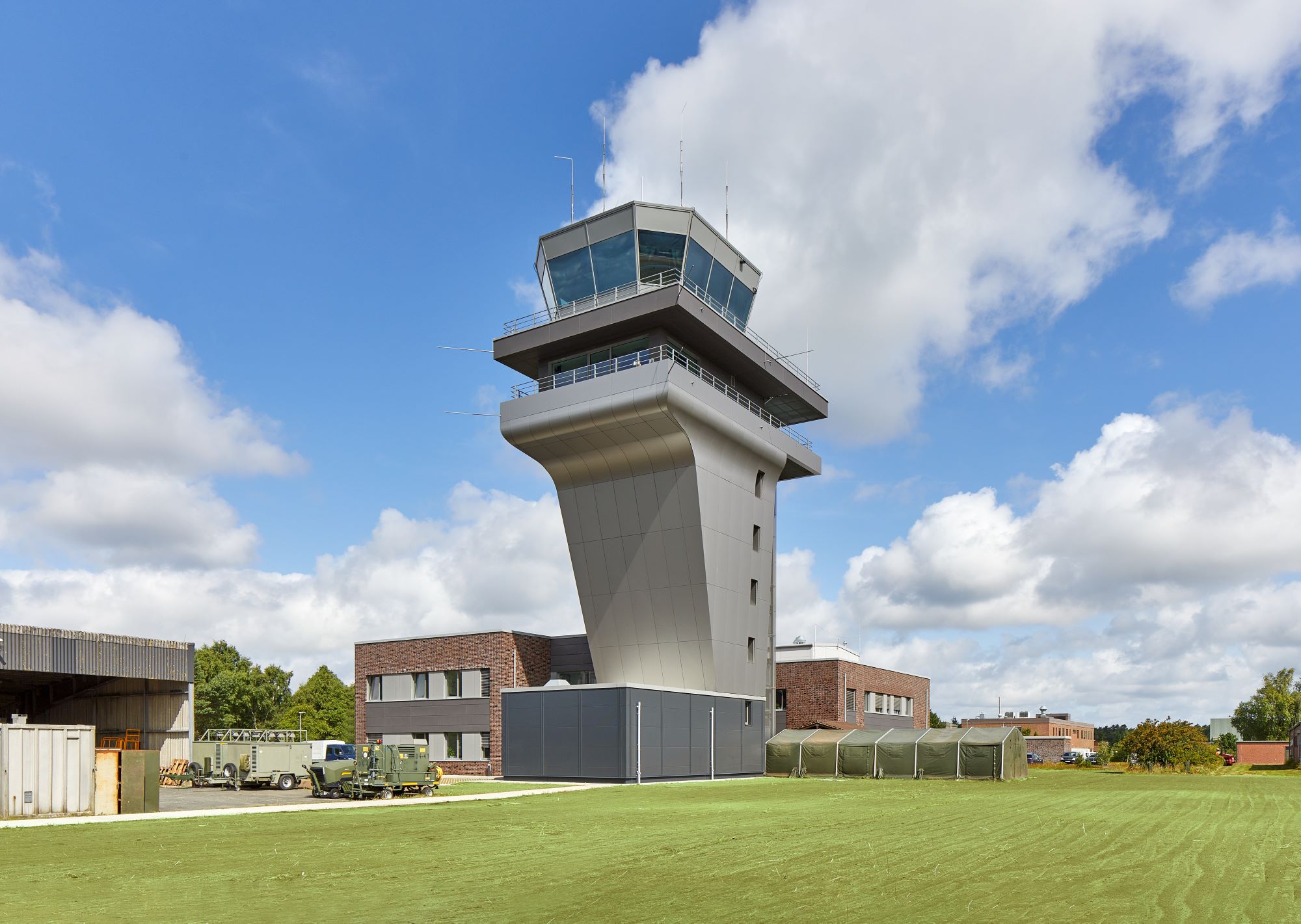 Flugsicherungsgebäude, Sicherheitsinfrastruktur von Woelk Wilkens